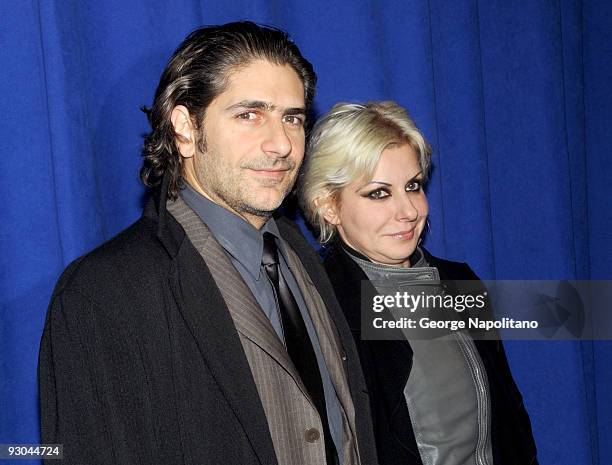 michael imperioli wife